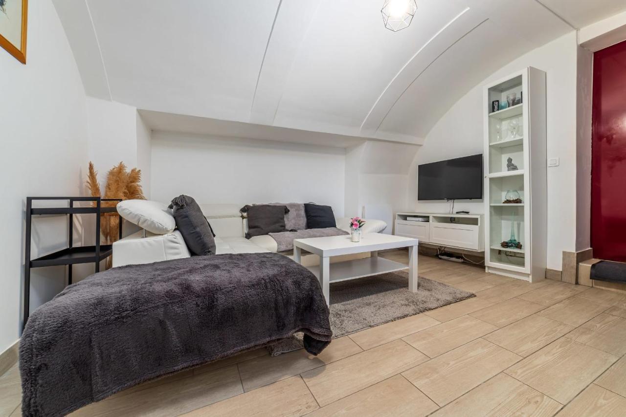 Appart The Parisian Charm Near Disney Thorigny-sur-Marne Exterior foto